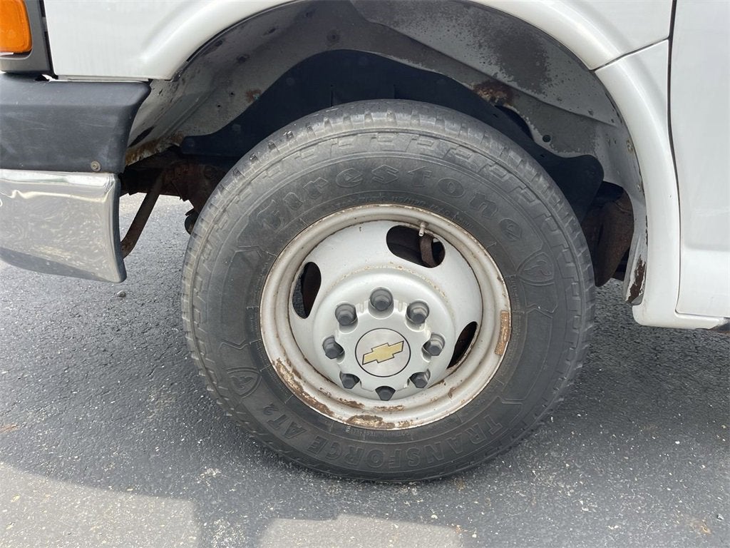 2014 Chevrolet Express Cutaway 4500 4500 Van 159