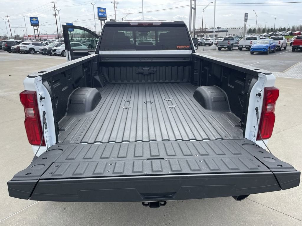 2026 Chevrolet Silverado 3500 HD High Country DRW