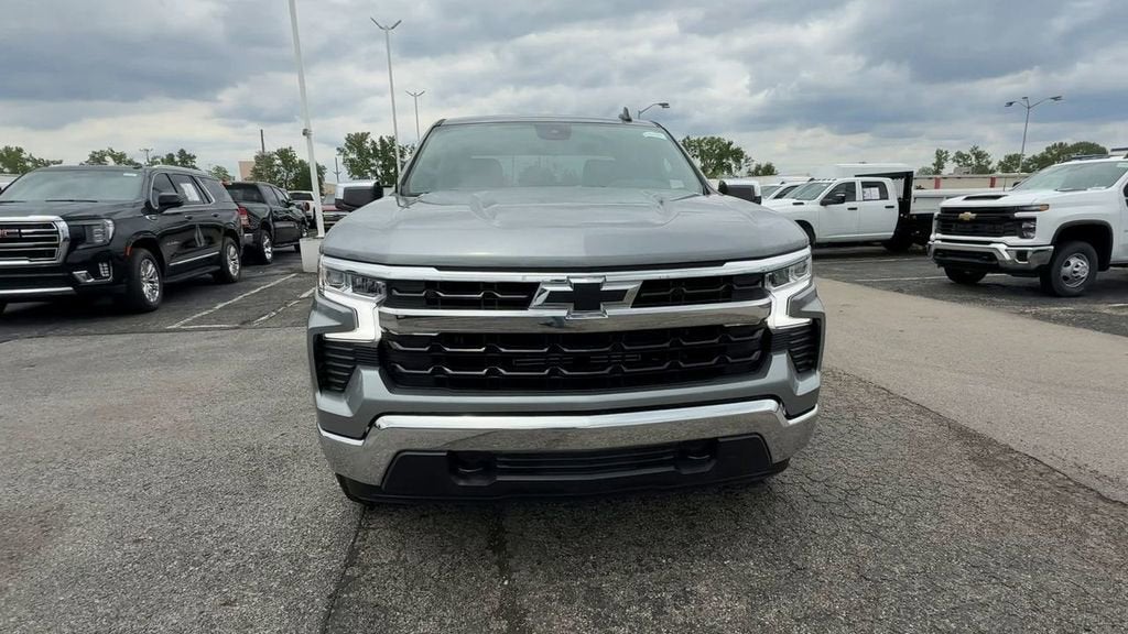 2025 Chevrolet Silverado 1500 LT (2FL)