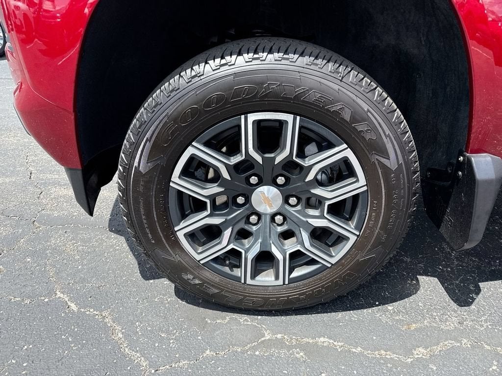 2024 Chevrolet Colorado LT