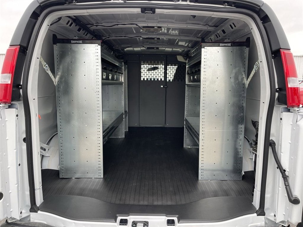 2025 Chevrolet Express Cargo 2500 WT