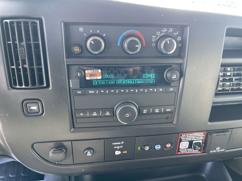 2026 Chevrolet Express Cargo WT