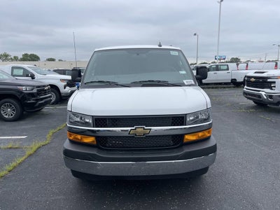2025 Chevrolet Express Cargo WT
