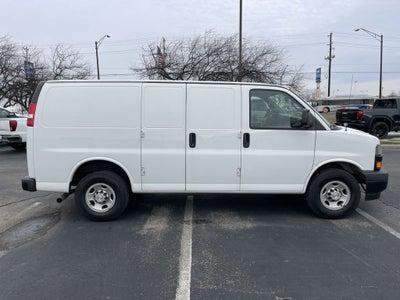 2018 Chevrolet Express Cargo 3500 3500 Regular Wheelbase Rear-Wheel Drive