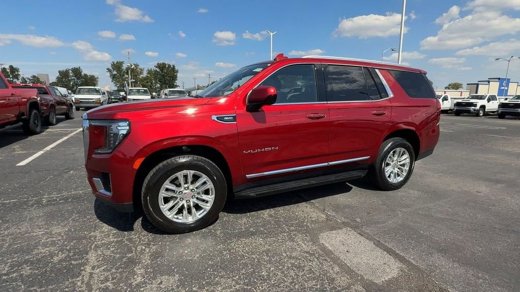 2023 GMC Yukon SLT