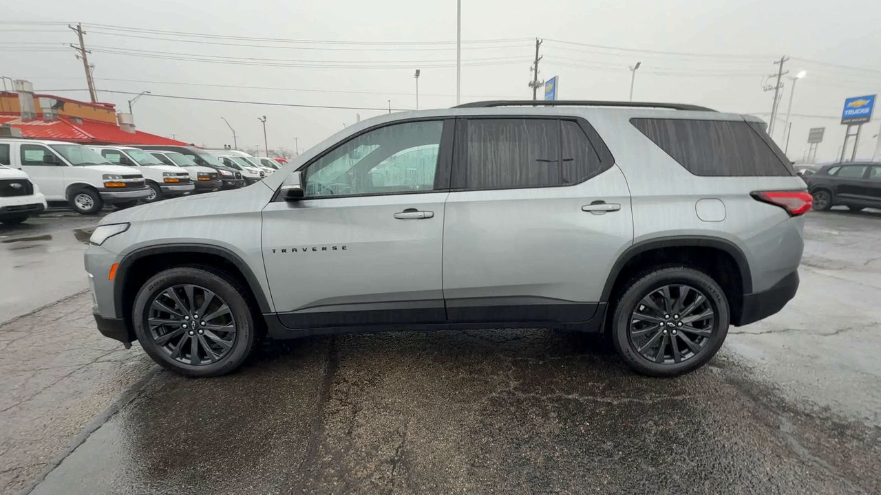 2023 Chevrolet Traverse RS