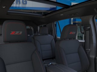2024 Chevrolet Traverse Z71 in Columbus, MI - Mark Wahlberg Automotive Group