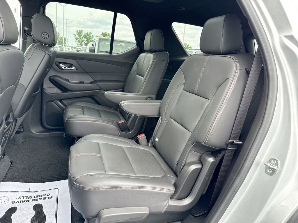 2022 Chevrolet Traverse RS