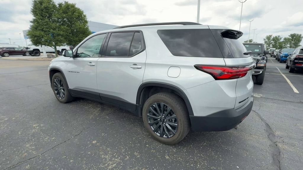 2022 Chevrolet Traverse RS