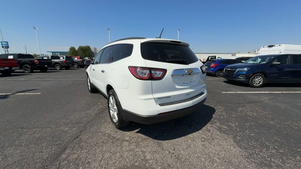 2017 Chevrolet Traverse LT