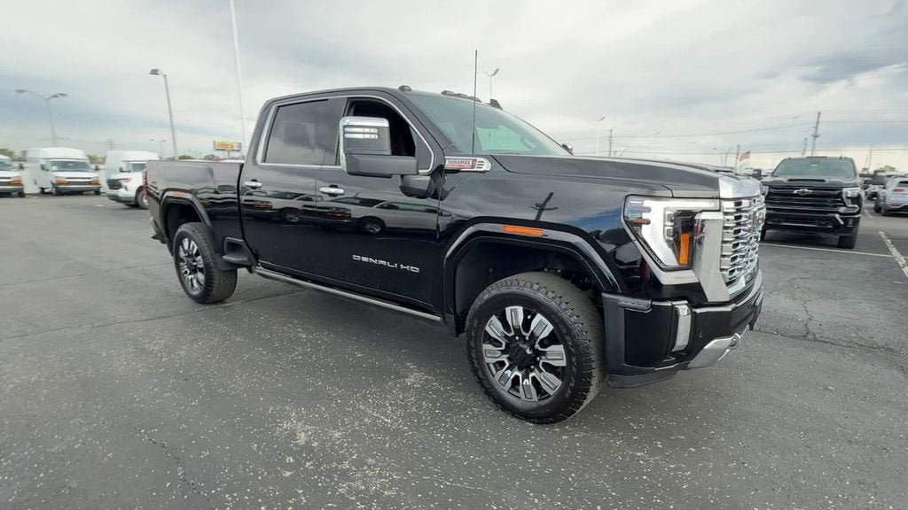 2025 GMC Sierra 2500 HD Denali