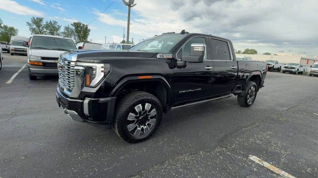 2025 GMC Sierra 2500 HD Denali