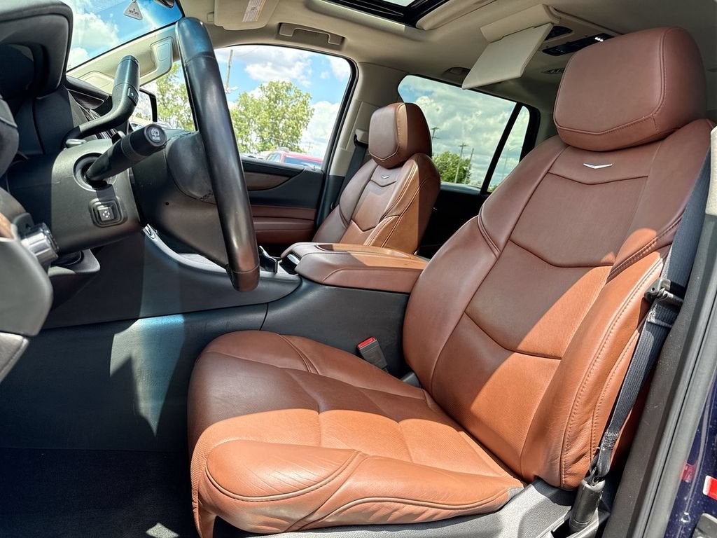 2018 Cadillac Escalade Luxury