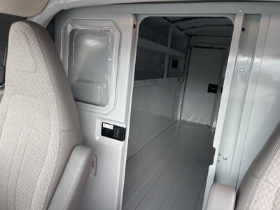 2026 Chevrolet Express Cutaway 3500 1WT