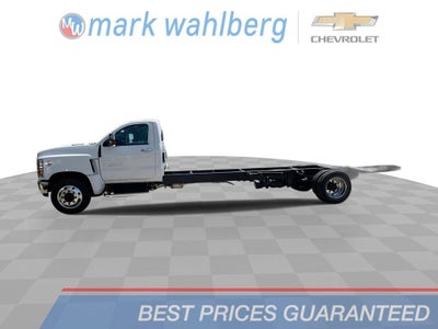2024 Chevrolet Silverado 6500 HD Work Truck