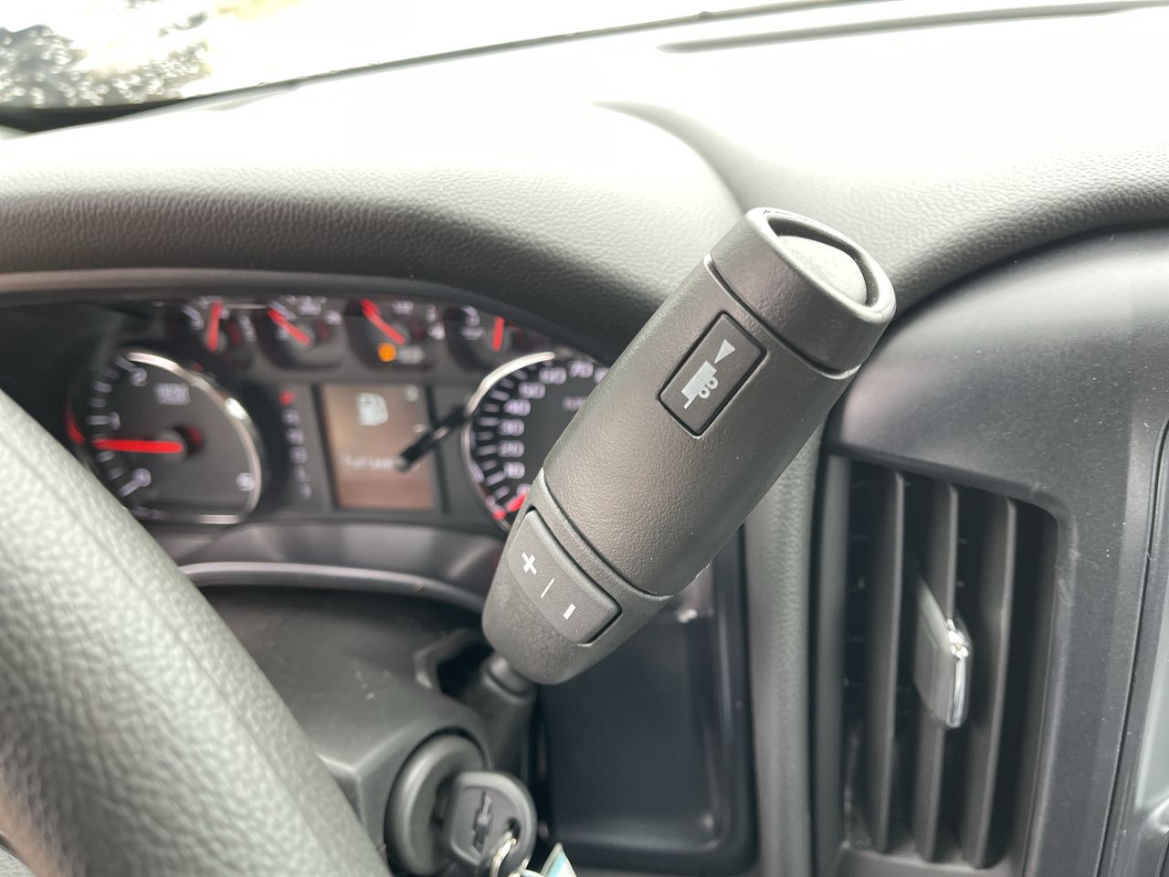 2024 Chevrolet Silverado 5500 HD Work Truck