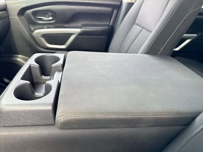 2017 Nissan Titan XD SV