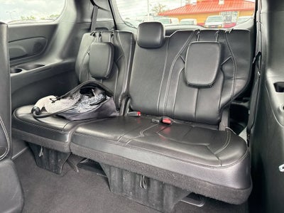 2022 Chrysler Pacifica Hybrid Touring L