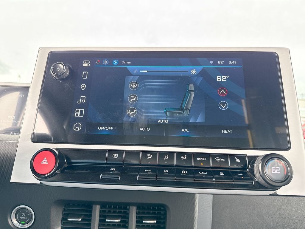 2024 BrightDrop Zevo 600 EJY