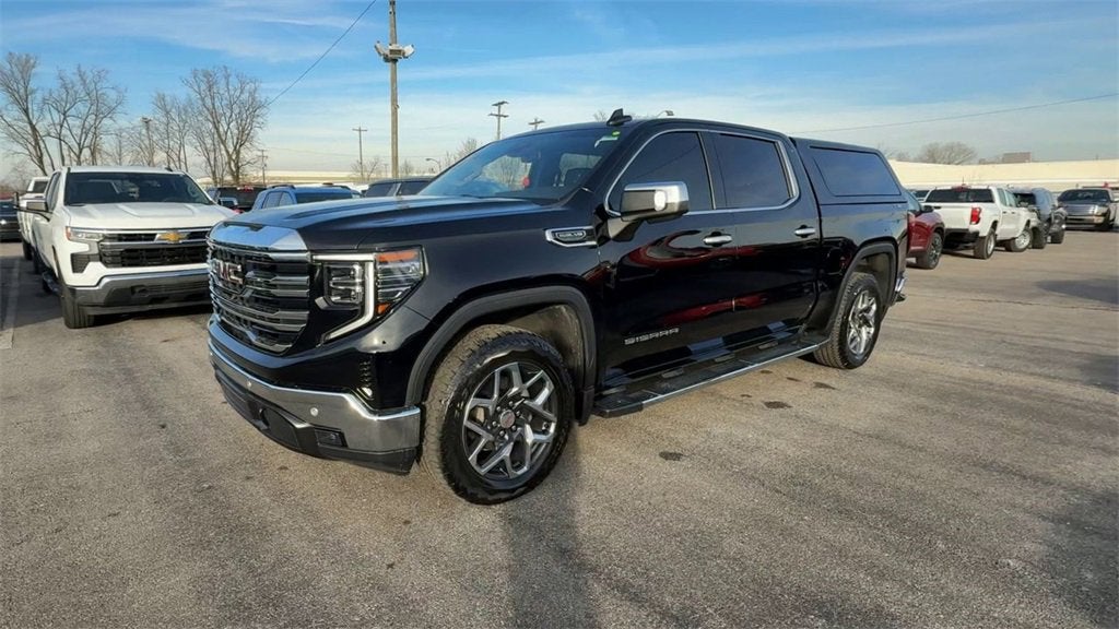 2023 GMC Sierra 1500 SLT