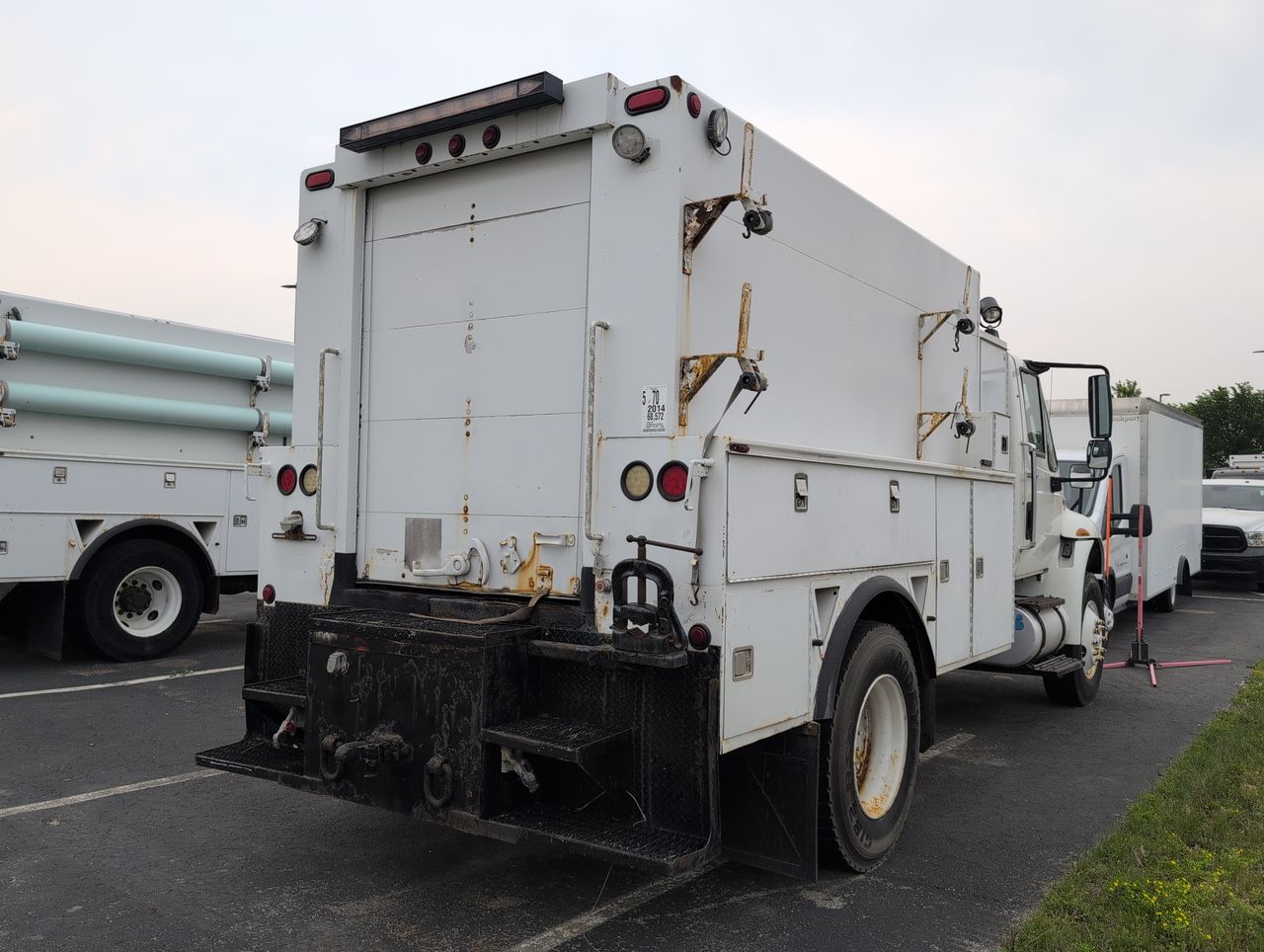 2014 INTERNATIONAL 4100 NA