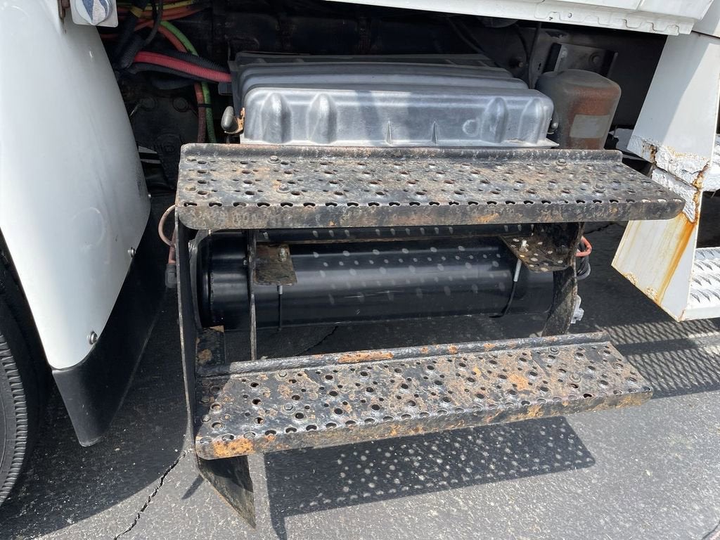 2014 INTERNATIONAL 4100 NA