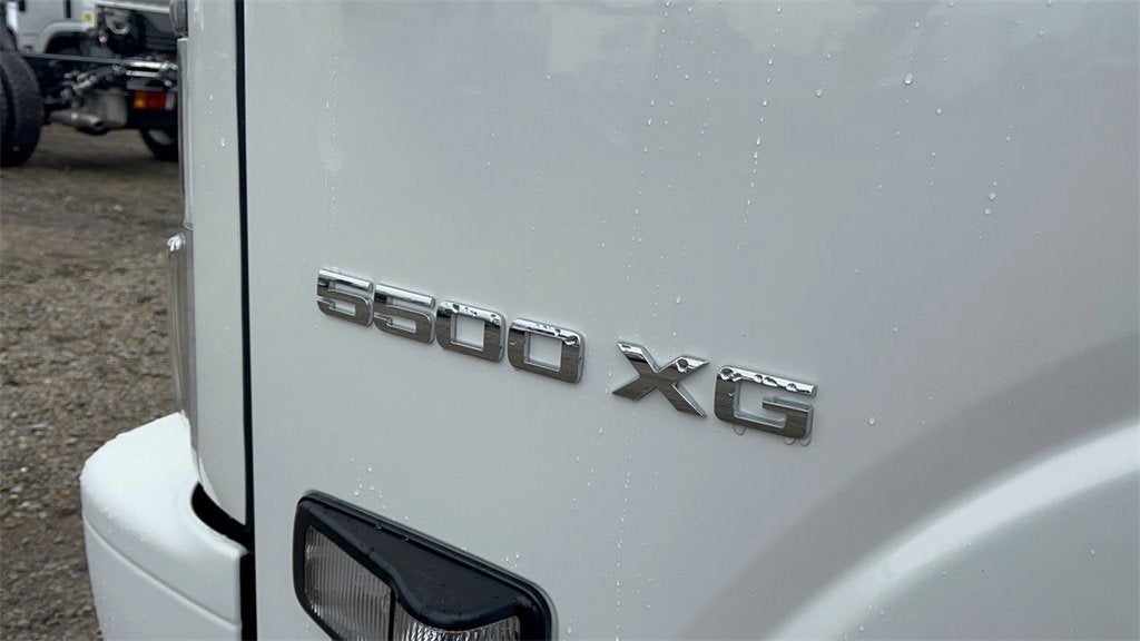2024 Chevrolet Low Cab Forward 5500 XG 5500