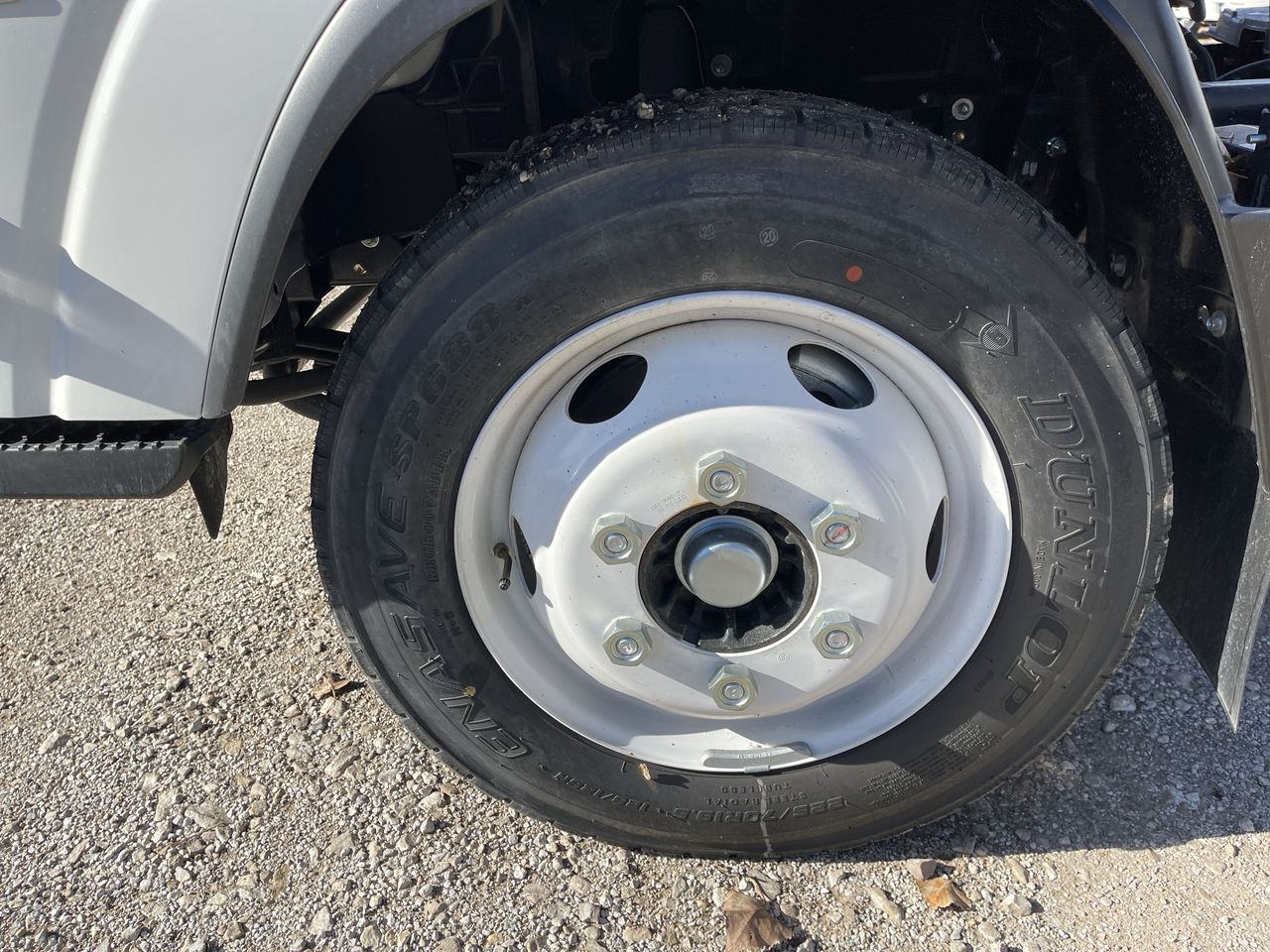 2024 Chevrolet Low Cab Forward 5500 XG 5500