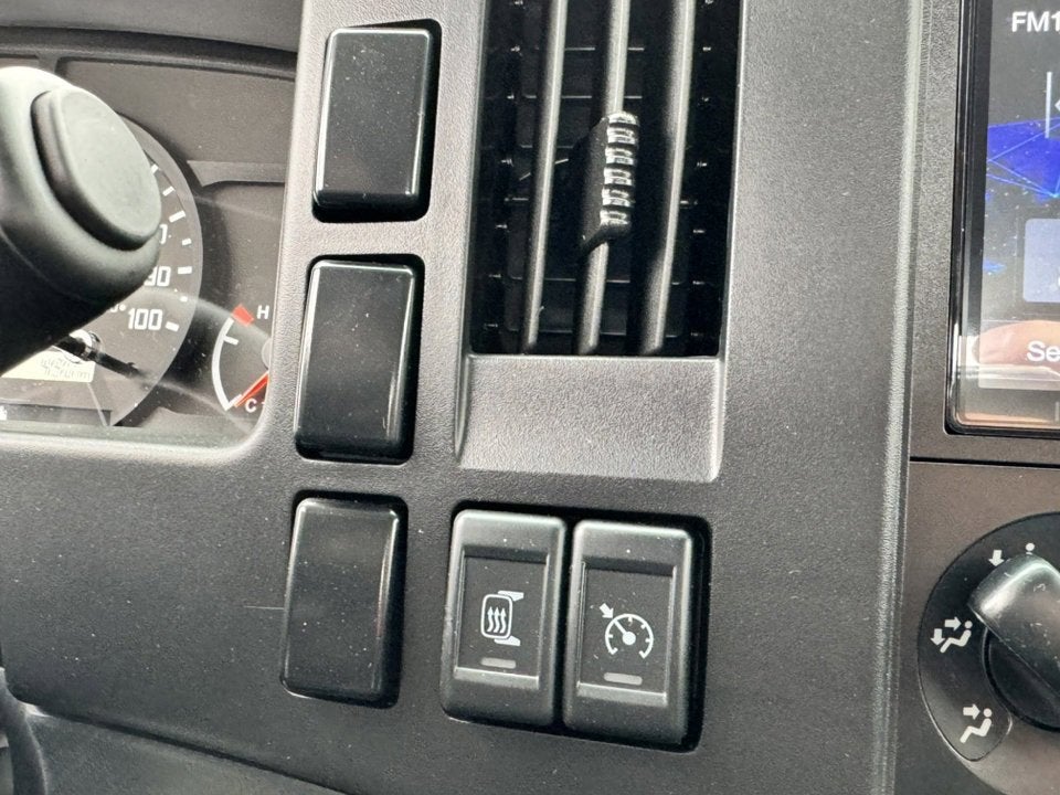 2024 Chevrolet Low Cab Forward 5500 XG 2WD Reg Cab 176