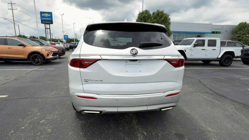 2022 Buick Enclave Premium