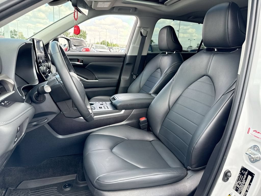 2023 Toyota Highlander L