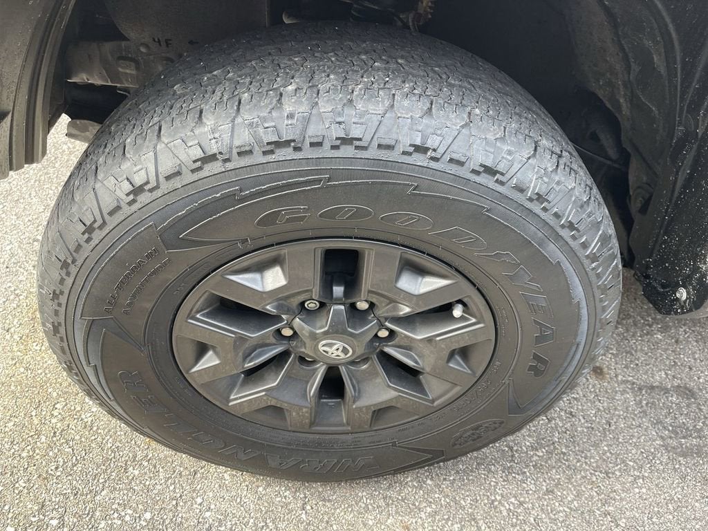 2021 Toyota Tacoma 2WD SR5