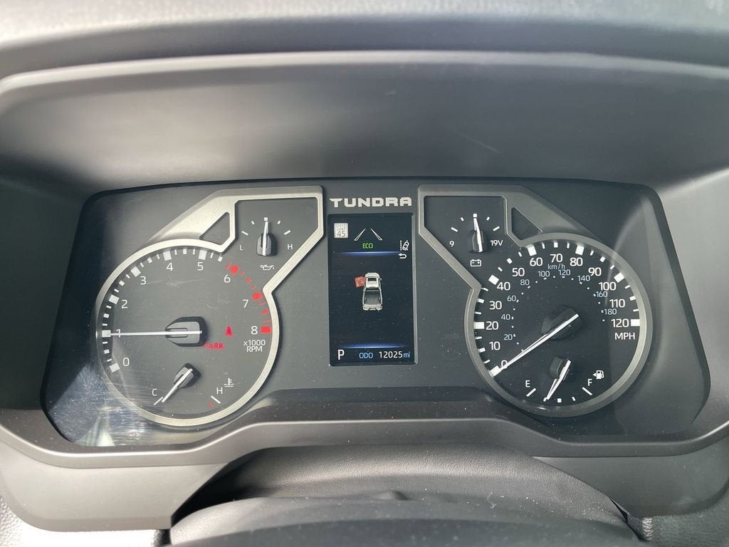 2024 Toyota Tundra 4WD SR5