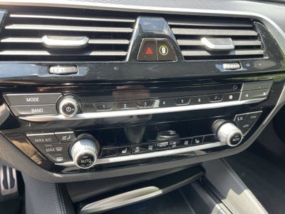 2022 BMW 5 Series 530e xDrive