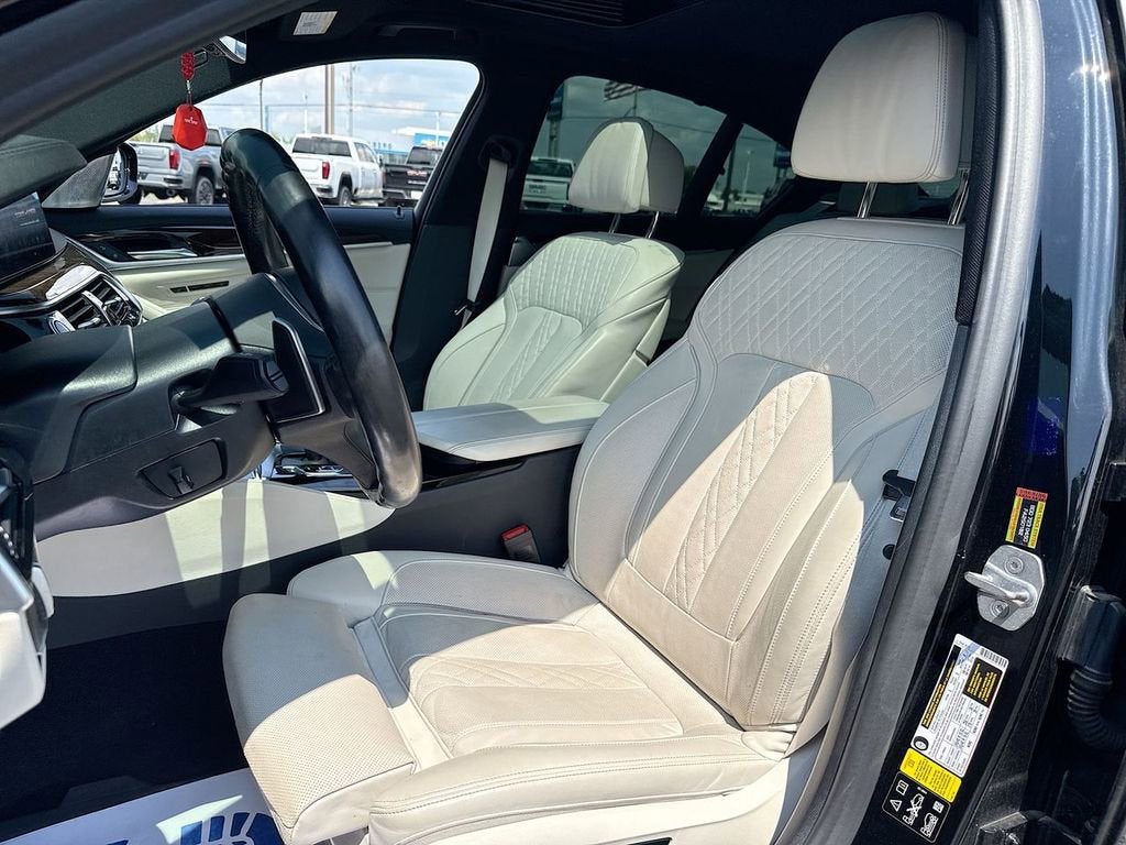 2020 BMW 5 Series M550i xDrive