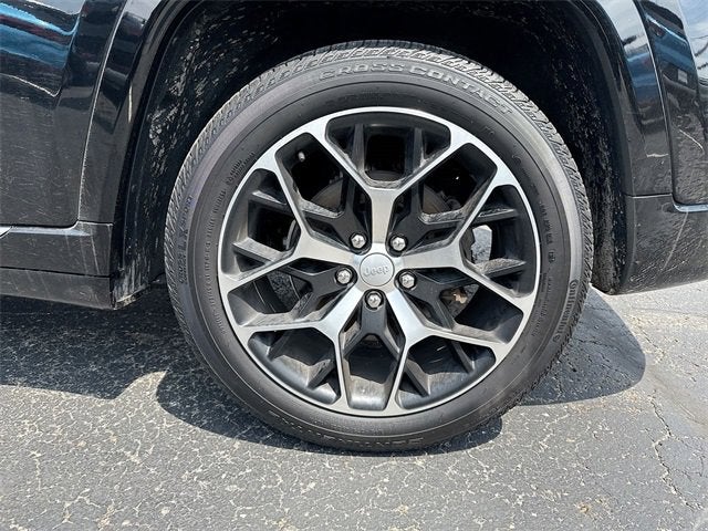 2022 Jeep Grand Cherokee Summit