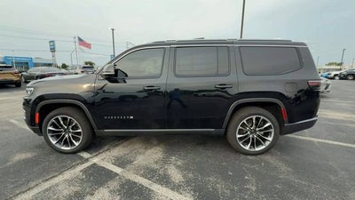 2022 Jeep Wagoneer Series III 4x4