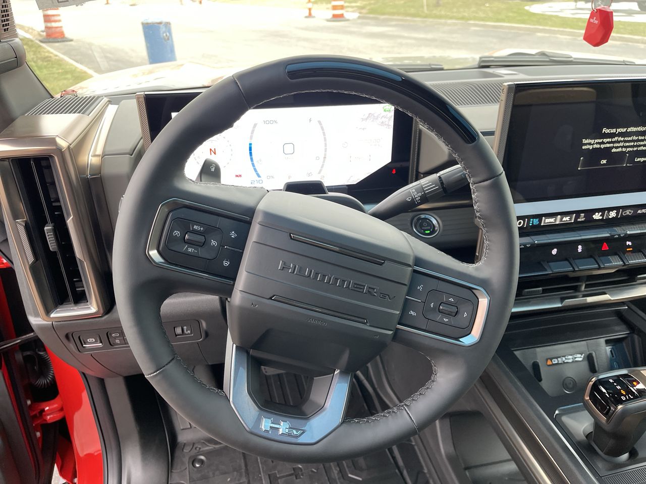 2025 GMC HUMMER EV SUV 2X