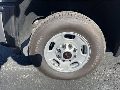 2025 GMC Sierra 2500 HD Pro