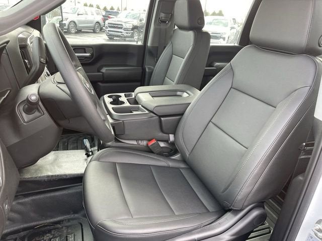 2025 GMC Sierra 2500 HD Pro