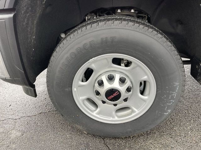 2025 GMC Sierra 2500 HD Pro