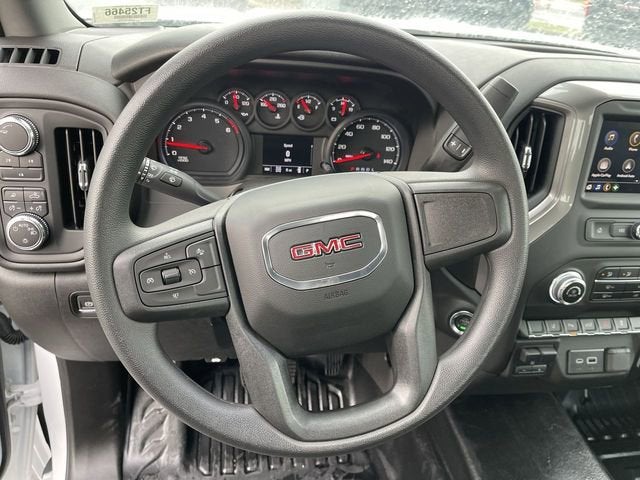 2025 GMC Sierra 2500 HD Pro