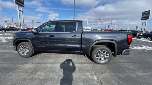 2025 GMC Sierra 1500 SLE