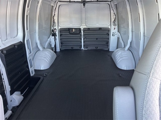2025 GMC Savana Cargo 2500 Work Van