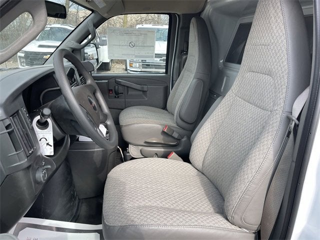 2024 GMC Savana Cargo 2500 Work Van