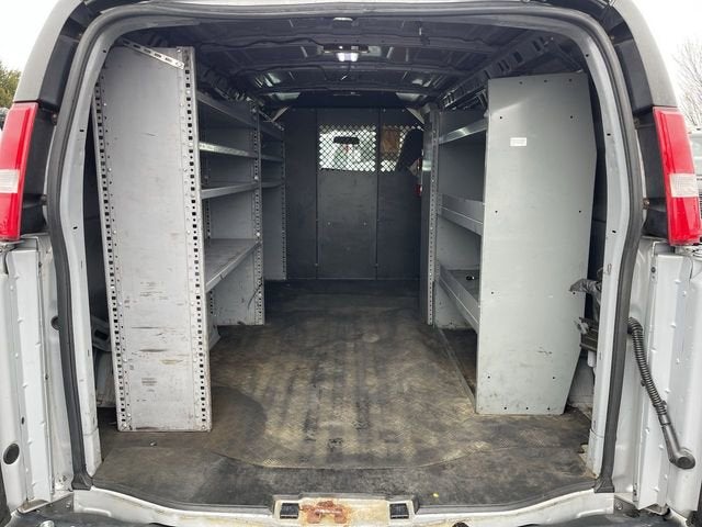 2019 GMC Savana Cargo 2500 2500 Regular Wheelbase Rear-Wheel Drive