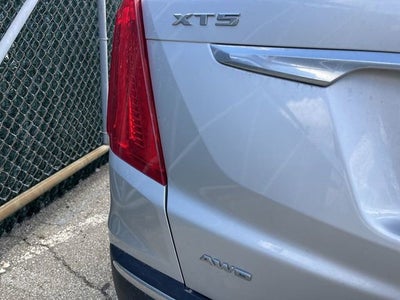 2017 Cadillac XT5 Luxury AWD