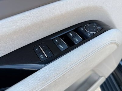 2022 Cadillac Escalade ESV Premium Luxury Platinum