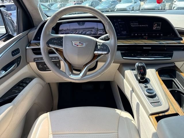 2022 Cadillac Escalade ESV Premium Luxury Platinum