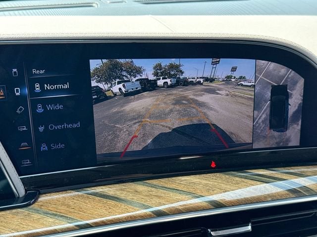 2022 Cadillac Escalade ESV Premium Luxury Platinum